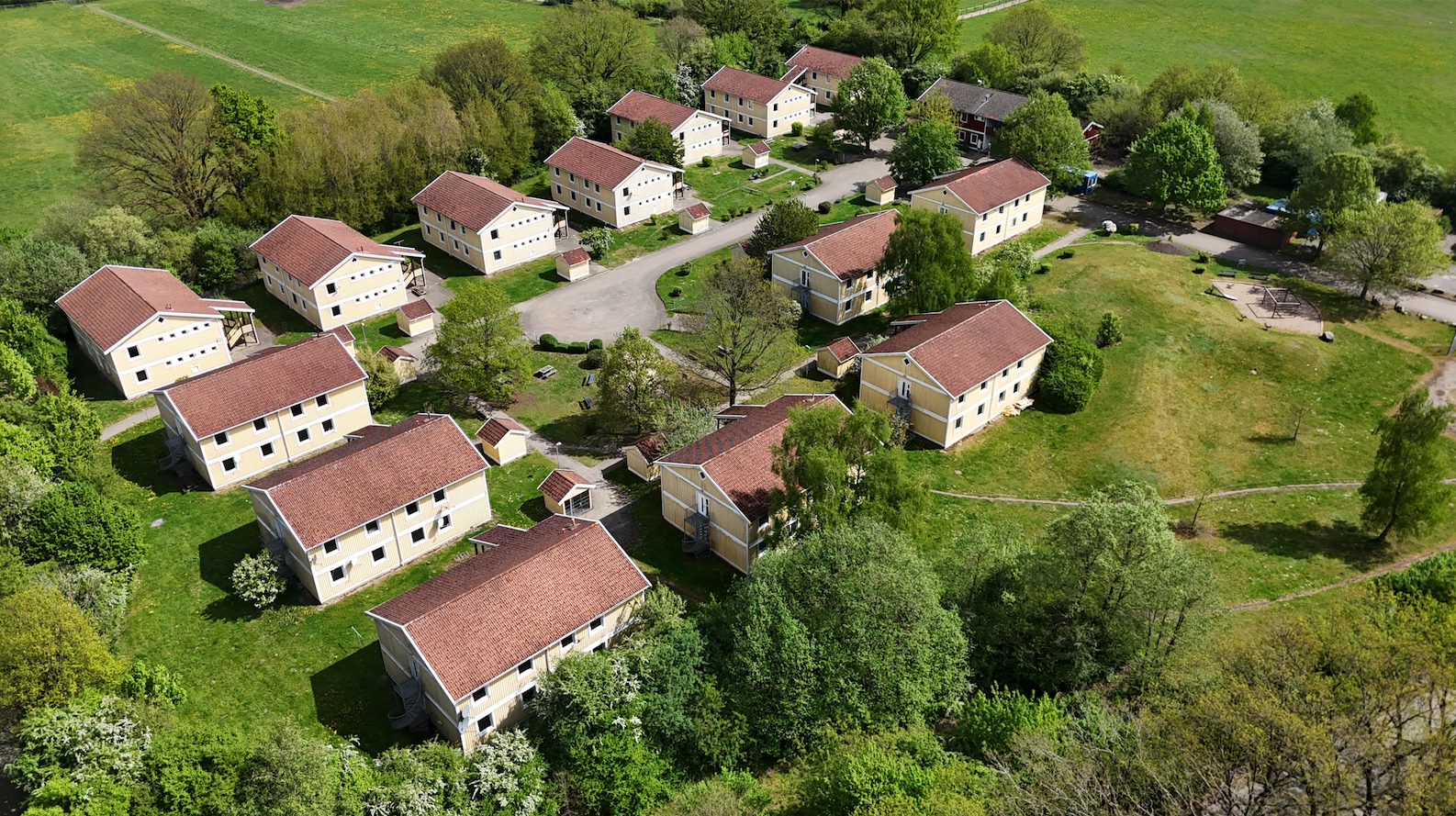 Blick über das Gelände des ASB Dorf von oben